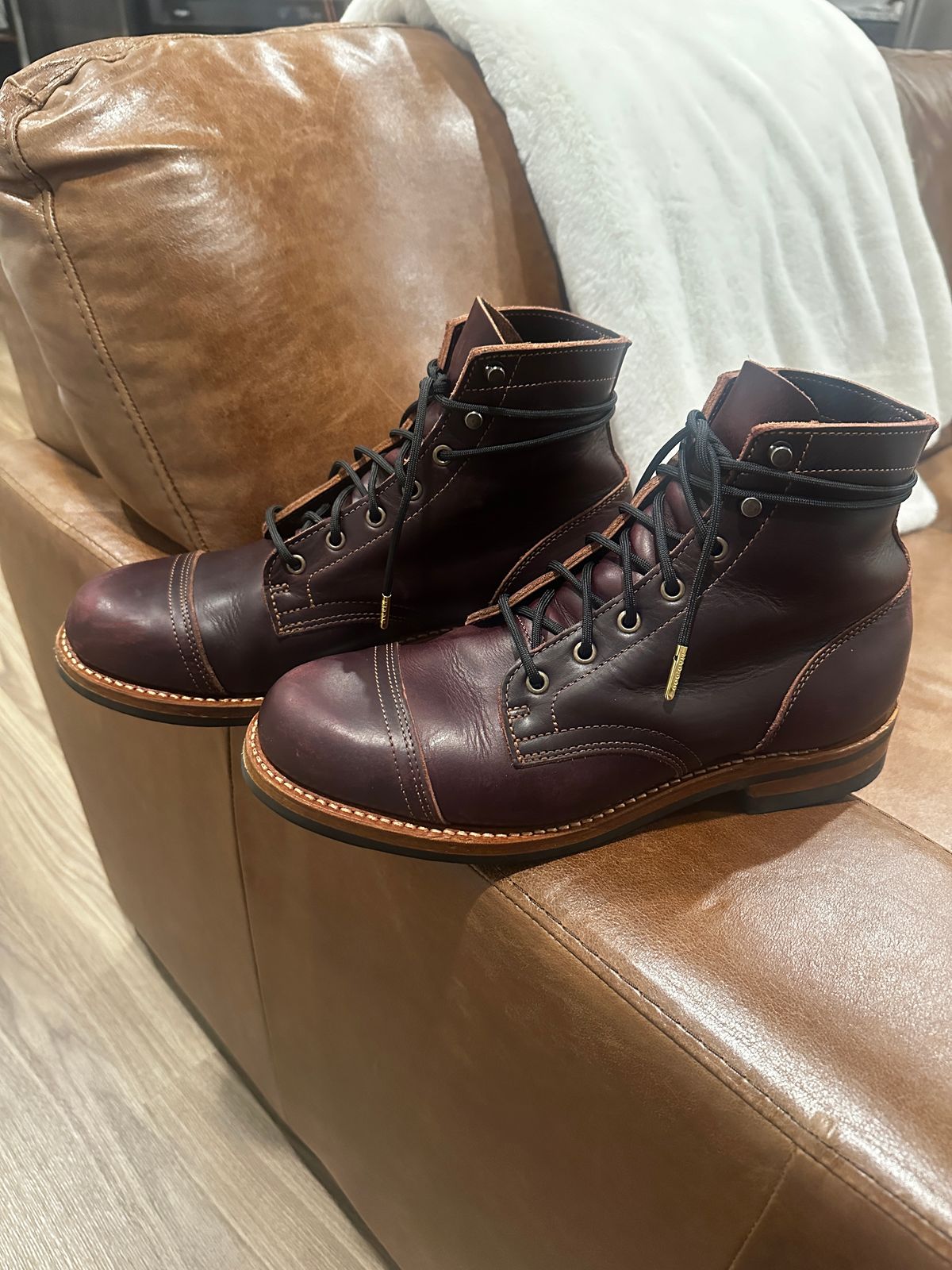 Photo by alfonso02 on May 3, 2024 of the Truman Cap Toe Boot in Blood Ox Double Shot.