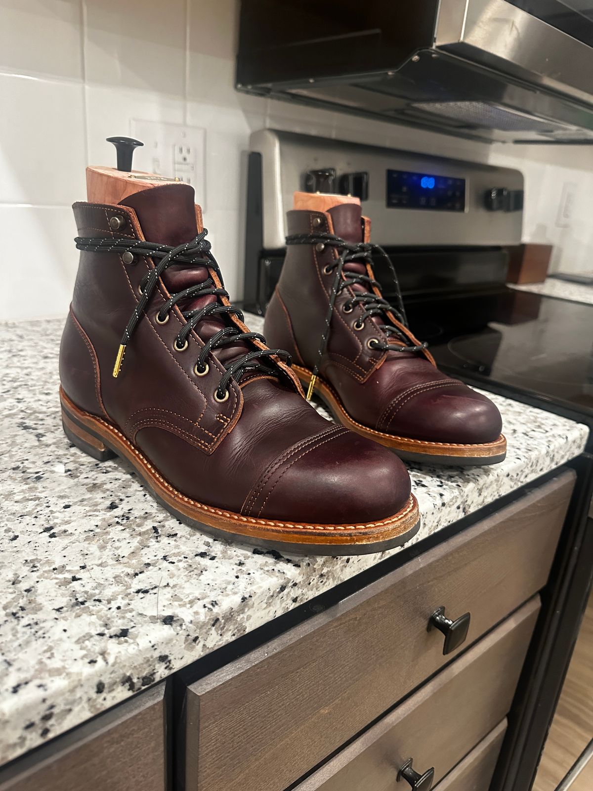 Photo by alfonso02 on May 8, 2024 of the Truman Cap Toe Boot in Blood Ox Double Shot.