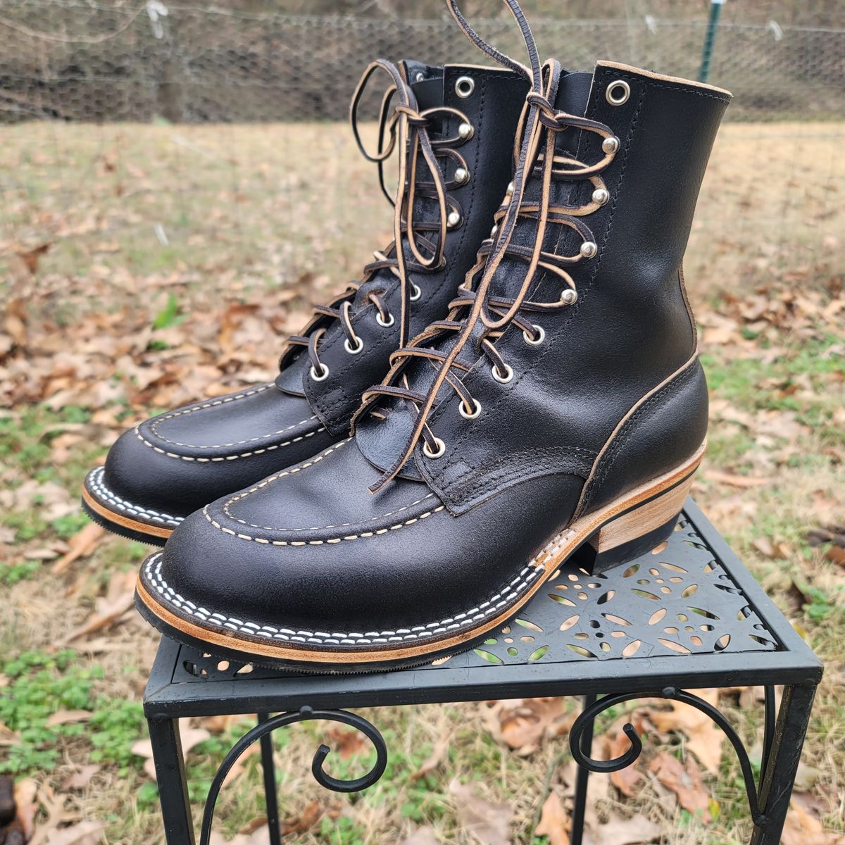 Photo by coffee_radar222 on February 6, 2025 of the Nicks MTO in Horween Black Waxed Flesh.