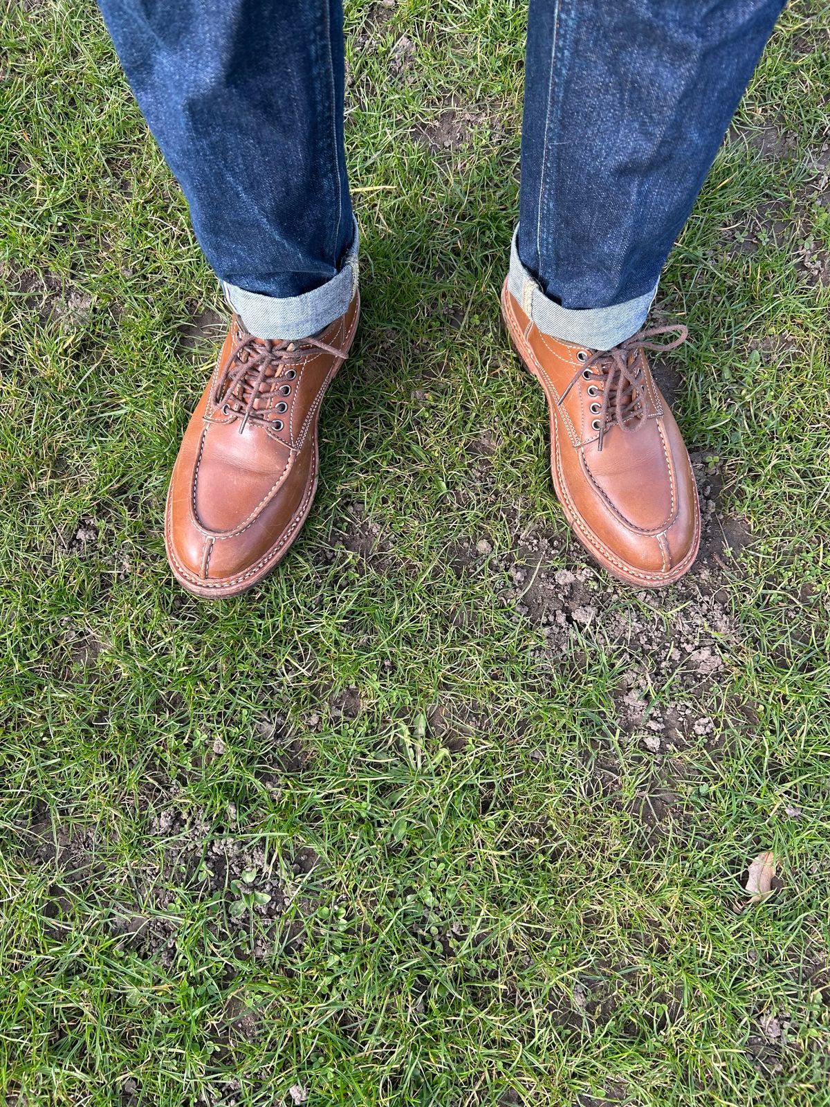 Photo by napkinlad on March 29, 2025 of the Jakkrabbits Derby Shoes in Tochigi Jeans #5 Khaki.