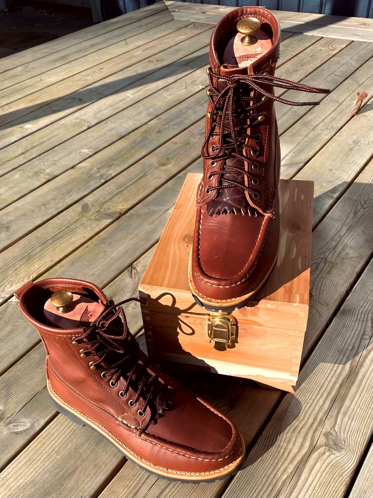 Photo by F.Kling on April 9, 2026 of the Russell Moccasin Co. Backcountry in Full-Grain Timberjack.