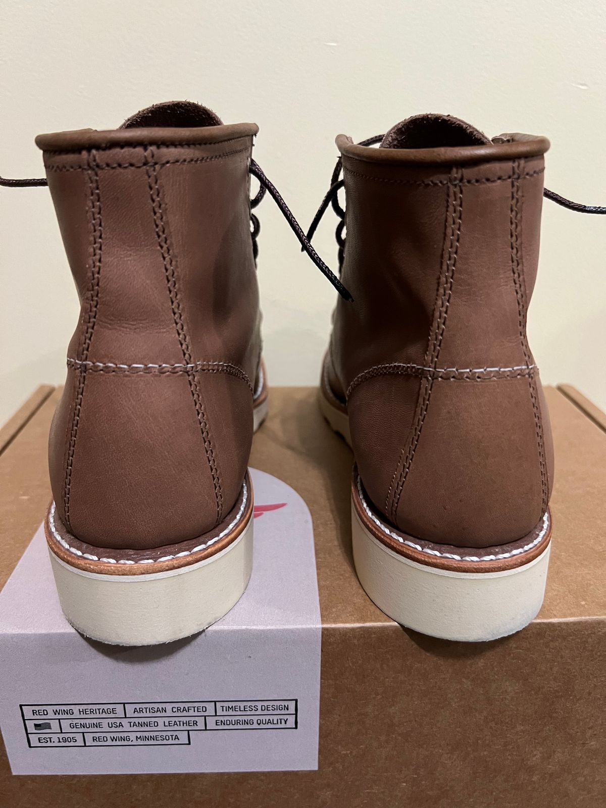 Photo by Dana on November 6, 2024 of the Red Wing 6-Inch Classic Moc in Mocha Oro-iginal.