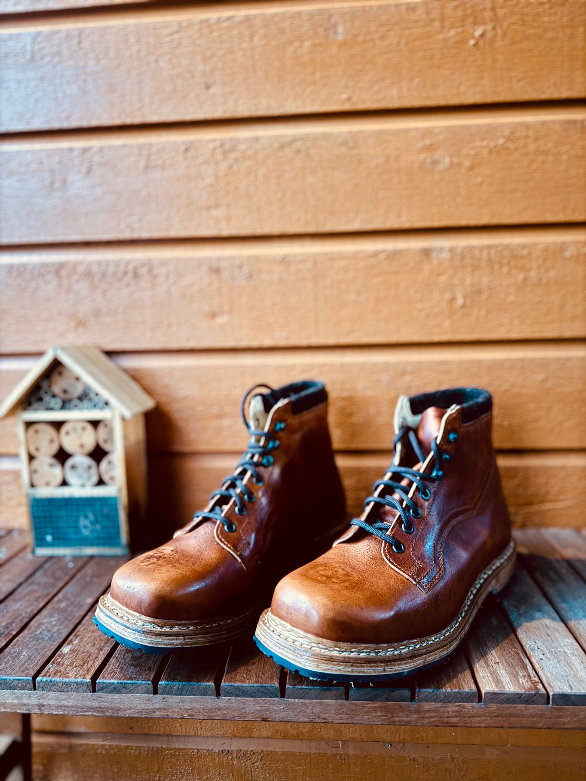 Photo by denimdawg on November 15, 2024 of the Dundas Footwear Gunnerside in Badalassi Carlo Waxy Tan Cognac.