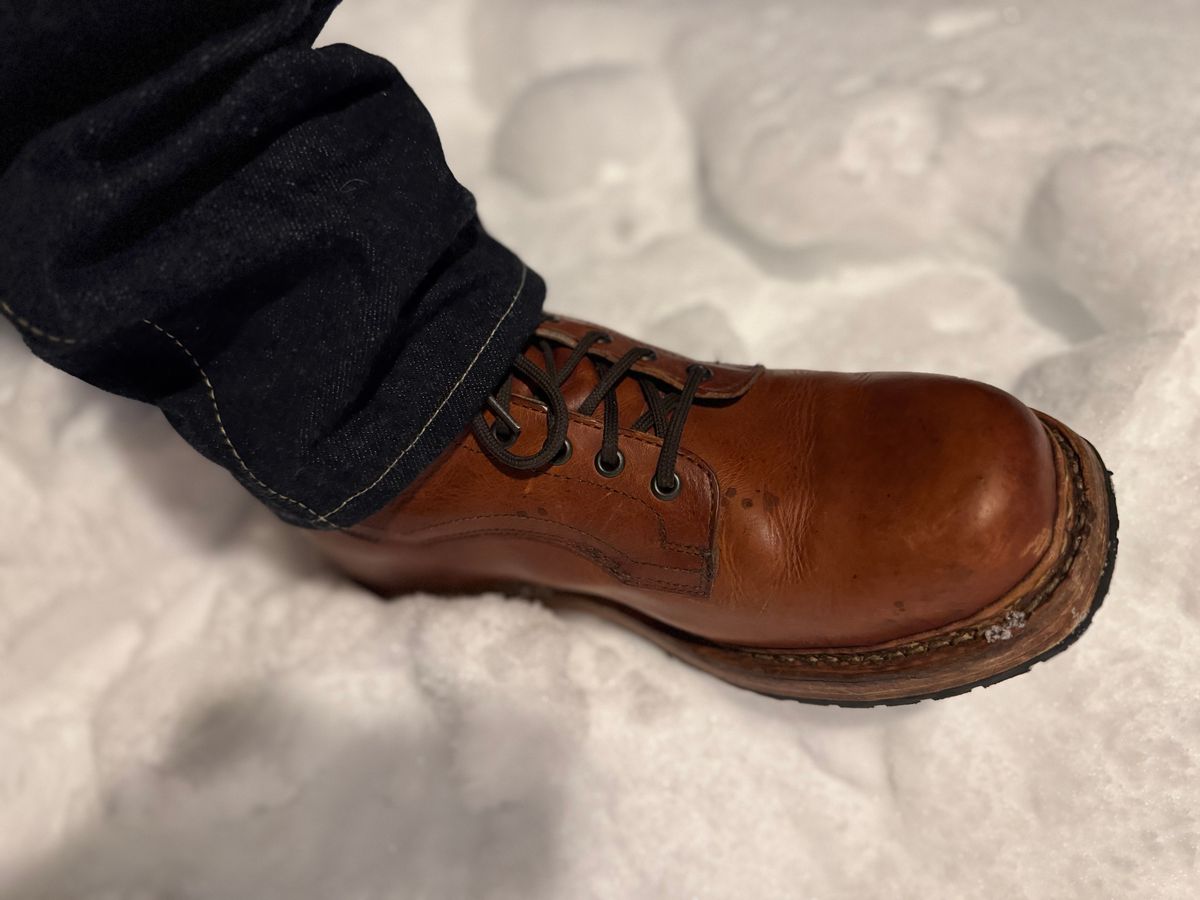 Photo by denimdawg on January 8, 2025 of the Dundas Footwear Gunnerside in Badalassi Carlo Waxy Tan Cognac.