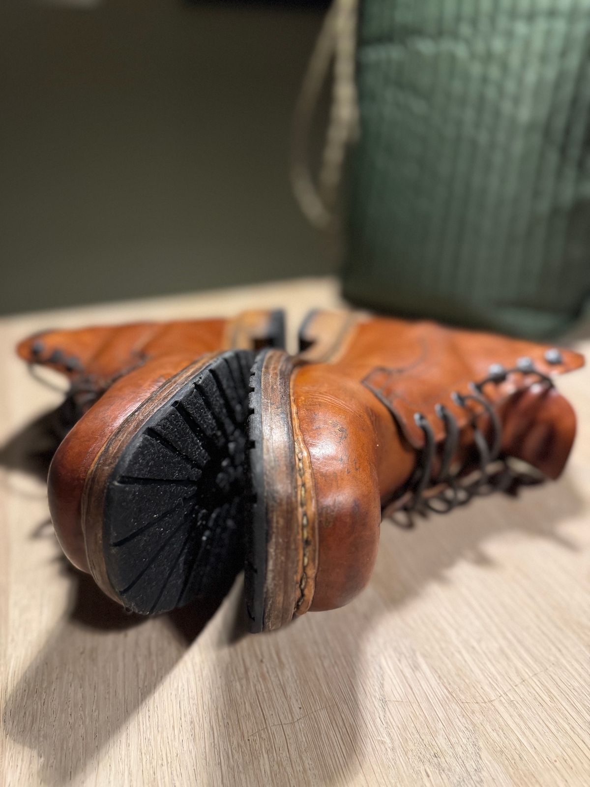Photo by denimdawg on February 10, 2025 of the Dundas Footwear Gunnerside in Badalassi Carlo Waxy Tan Cognac.