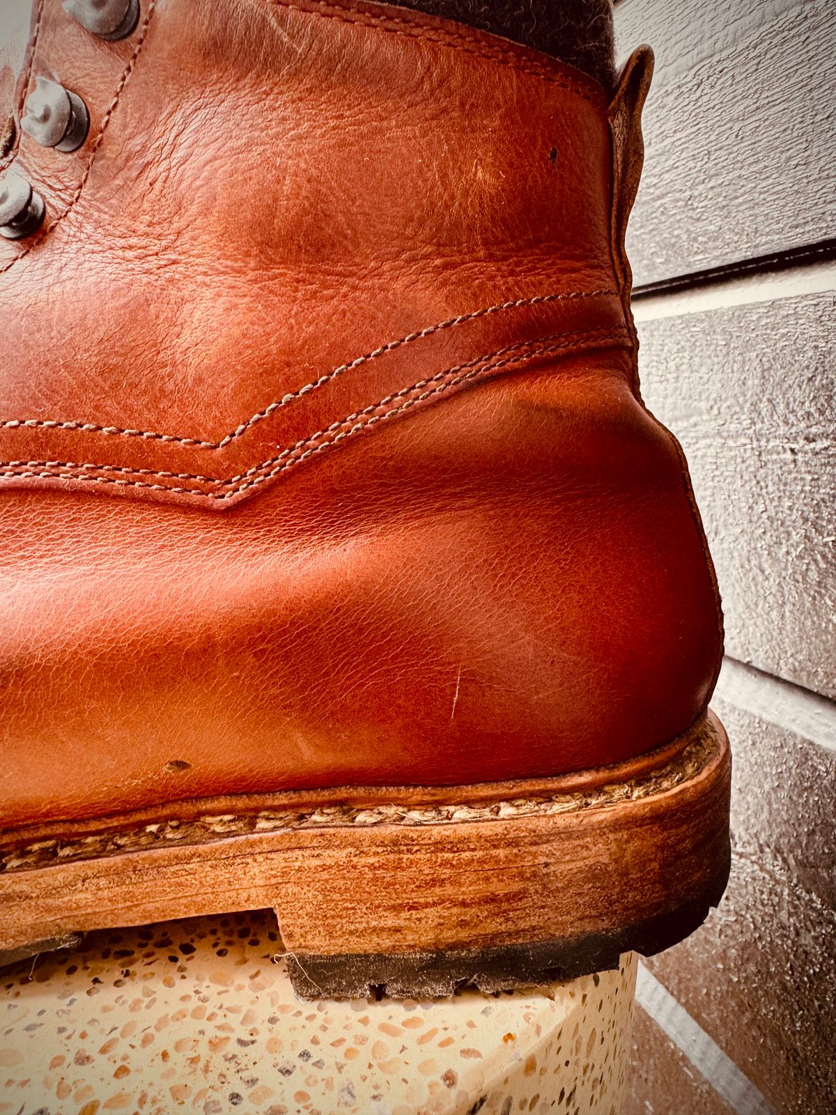 Photo by denimdawg on April 2, 2025 of the Dundas Footwear Gunnerside in Badalassi Carlo Waxy Tan Cognac.