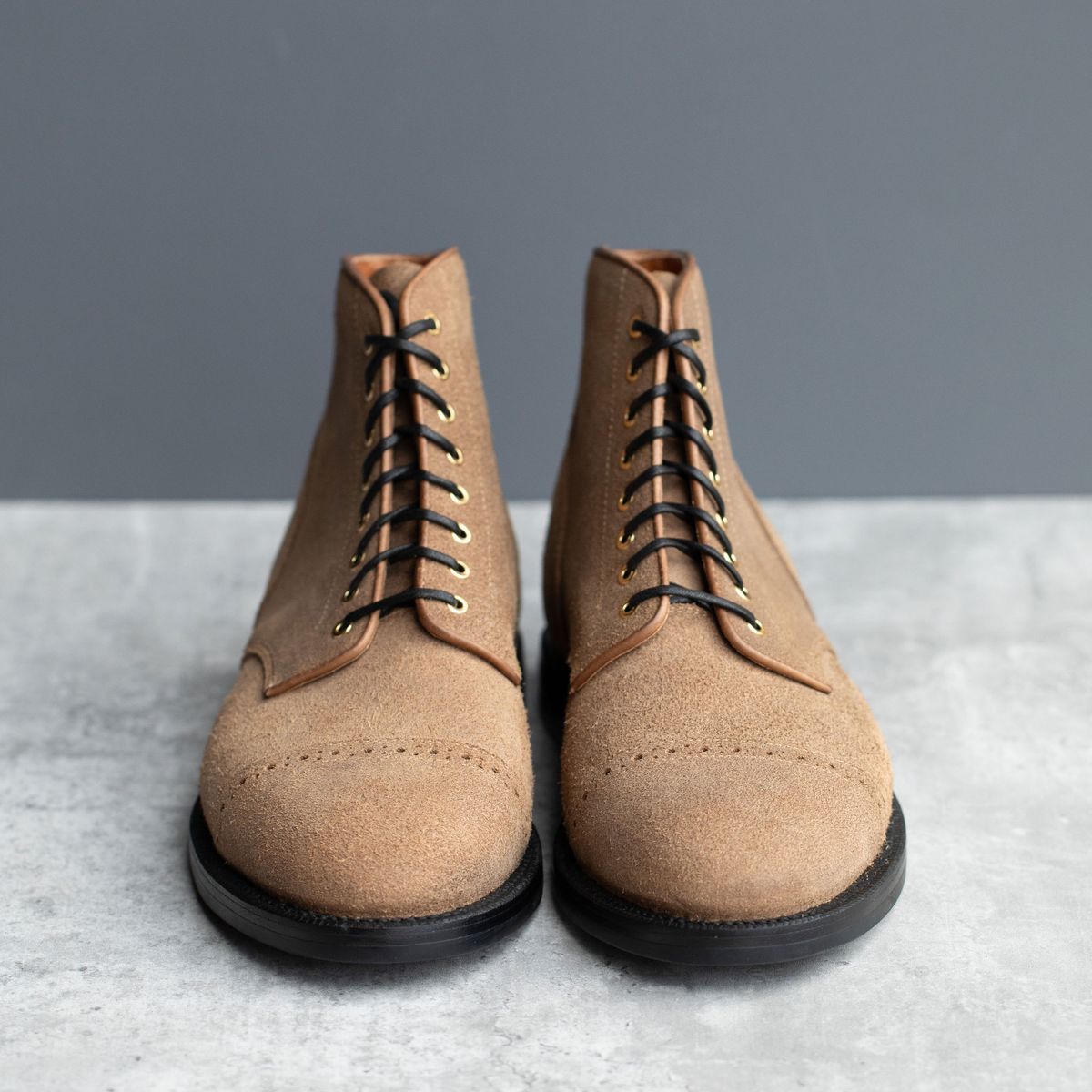 Photo by joshfulton05 on October 1, 2024 of the Grant Stone Garrison Boot in Reverse Black Chromexcel.