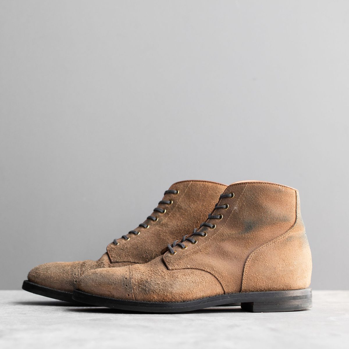 Photo by joshfulton05 on November 4, 2024 of the Grant Stone Garrison Boot in Reverse Black Chromexcel.