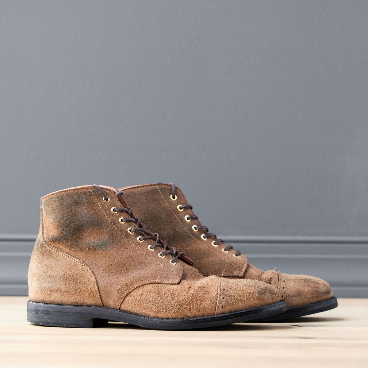 Photo by joshfulton05 on December 5, 2024 of the Grant Stone Garrison Boot in Reverse Black Chromexcel.