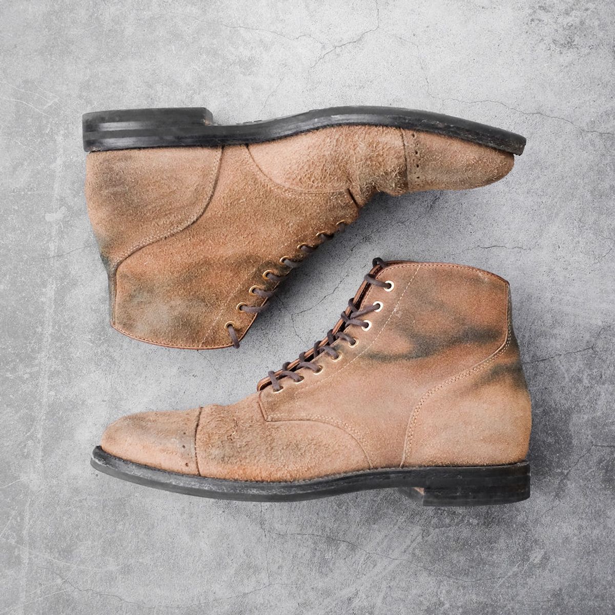 Photo by joshfulton05 on January 5, 2025 of the Grant Stone Garrison Boot in Reverse Black Chromexcel.