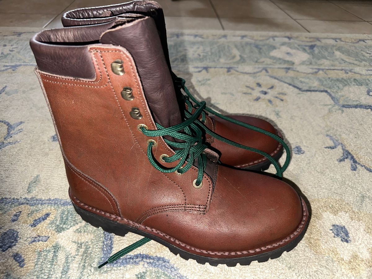 Photo by ArchaeoExplorer on May 12, 2025 of the Jim Green AR8 in African Buffalo Skin.