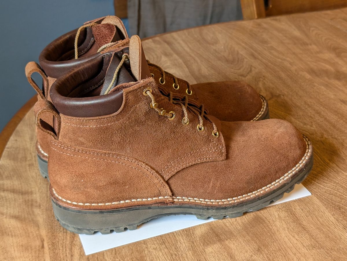 Photo by ilkhan on May 1, 2025 of the Nicks Ridgeline Hiking Boot in Seidel 1964 Brown Roughout.