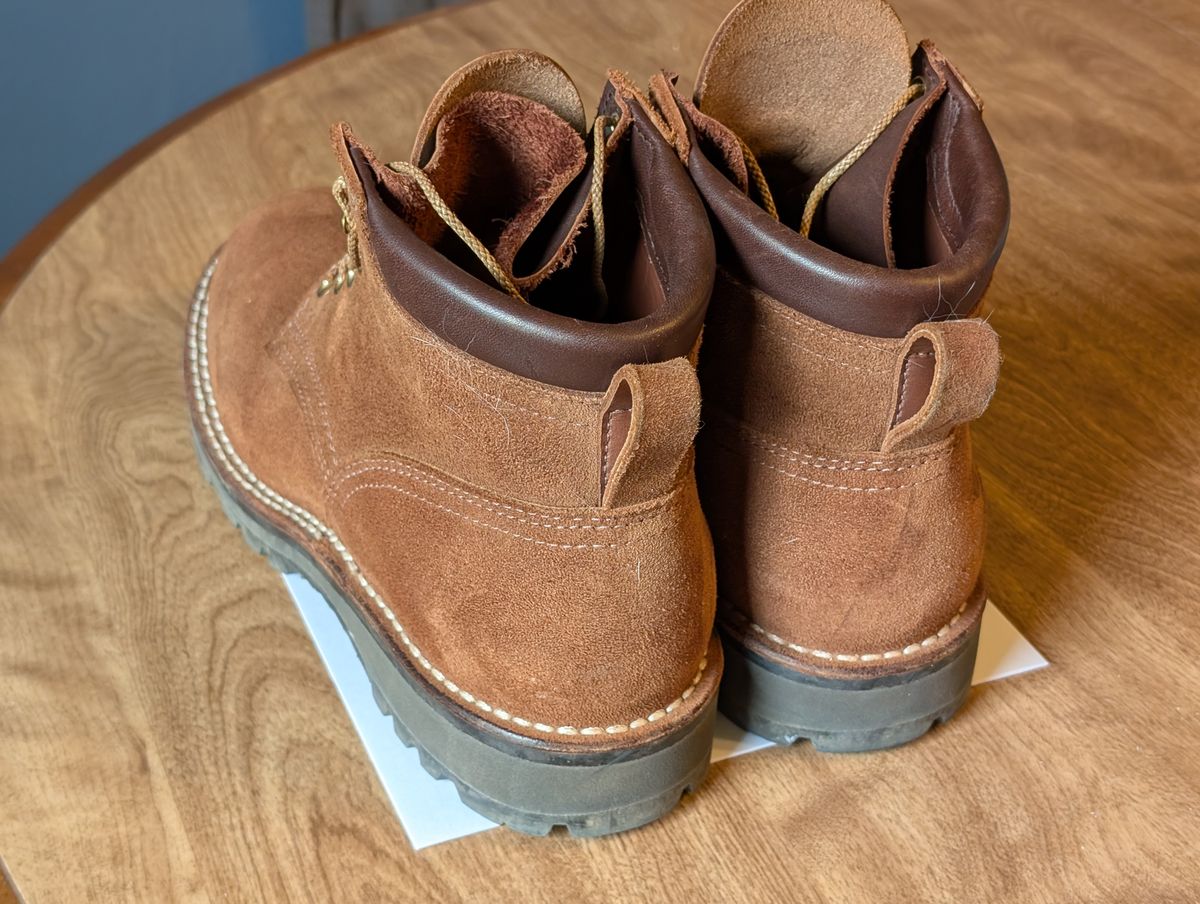 Photo by ilkhan on May 1, 2025 of the Nicks Ridgeline Hiking Boot in Seidel 1964 Brown Roughout.