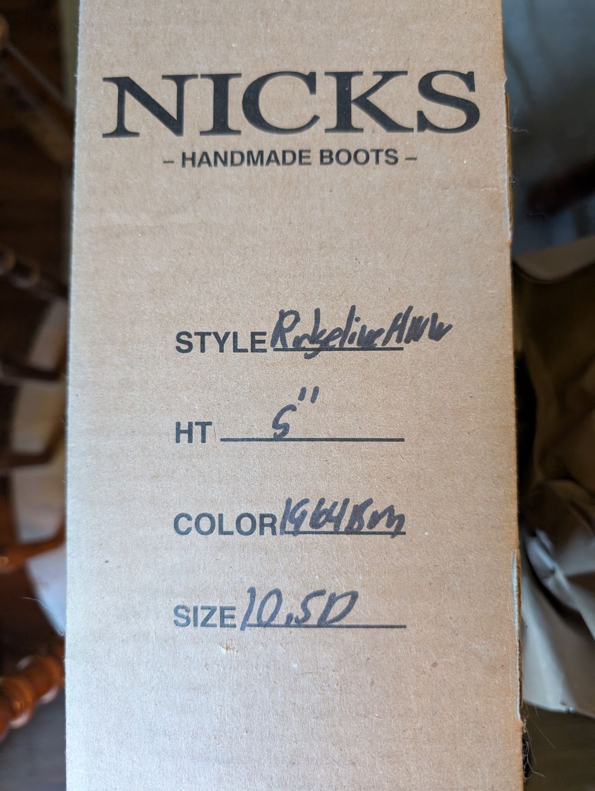 Photo by ilkhan on May 23, 2025 of the Nicks Ridgeline Hiking Boot in Seidel 1964 Brown Roughout.