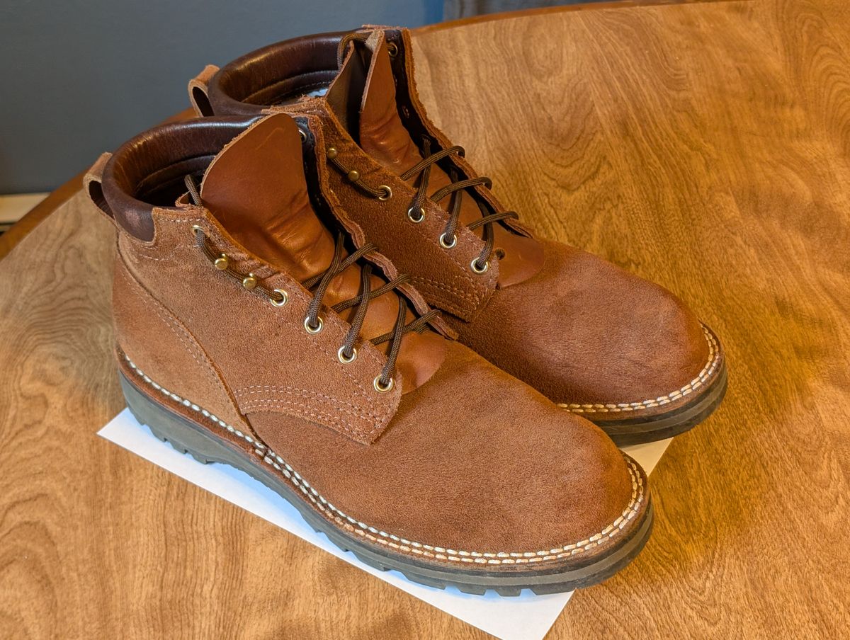 Photo by ilkhan on June 1, 2025 of the Nicks Ridgeline Hiking Boot in Seidel 1964 Brown Roughout.