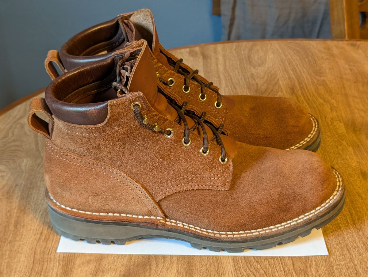 Photo by ilkhan on June 1, 2025 of the Nicks Ridgeline Hiking Boot in Seidel 1964 Brown Roughout.