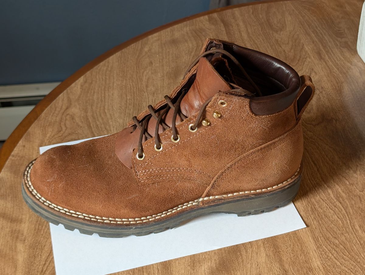 Photo by ilkhan on June 14, 2025 of the Nicks Ridgeline Hiking Boot in Seidel 1964 Brown Roughout.