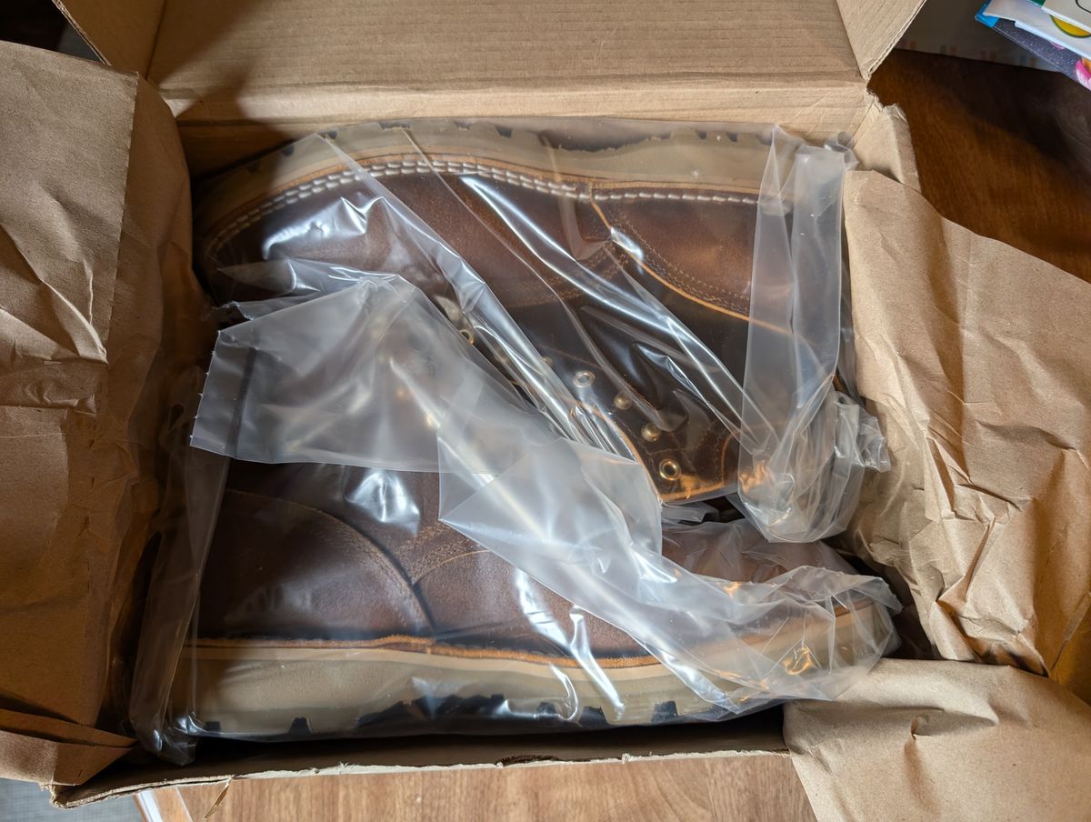 Photo by ilkhan on June 23, 2025 of the Nicks Ridgeline Hiking Boot in Nicks / Horween Spokane Honey waxout.