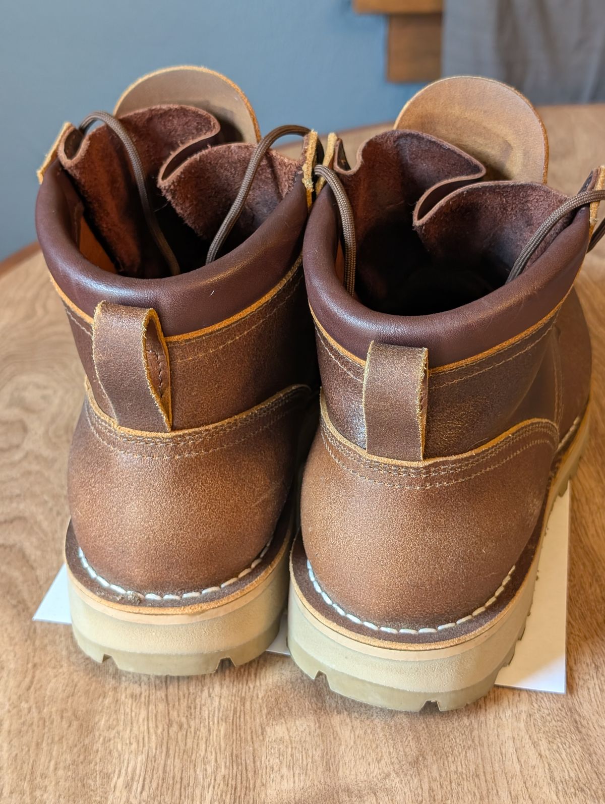 Photo by ilkhan on July 1, 2025 of the Nicks Ridgeline Hiking Boot in Nicks / Horween Spokane Honey waxout.