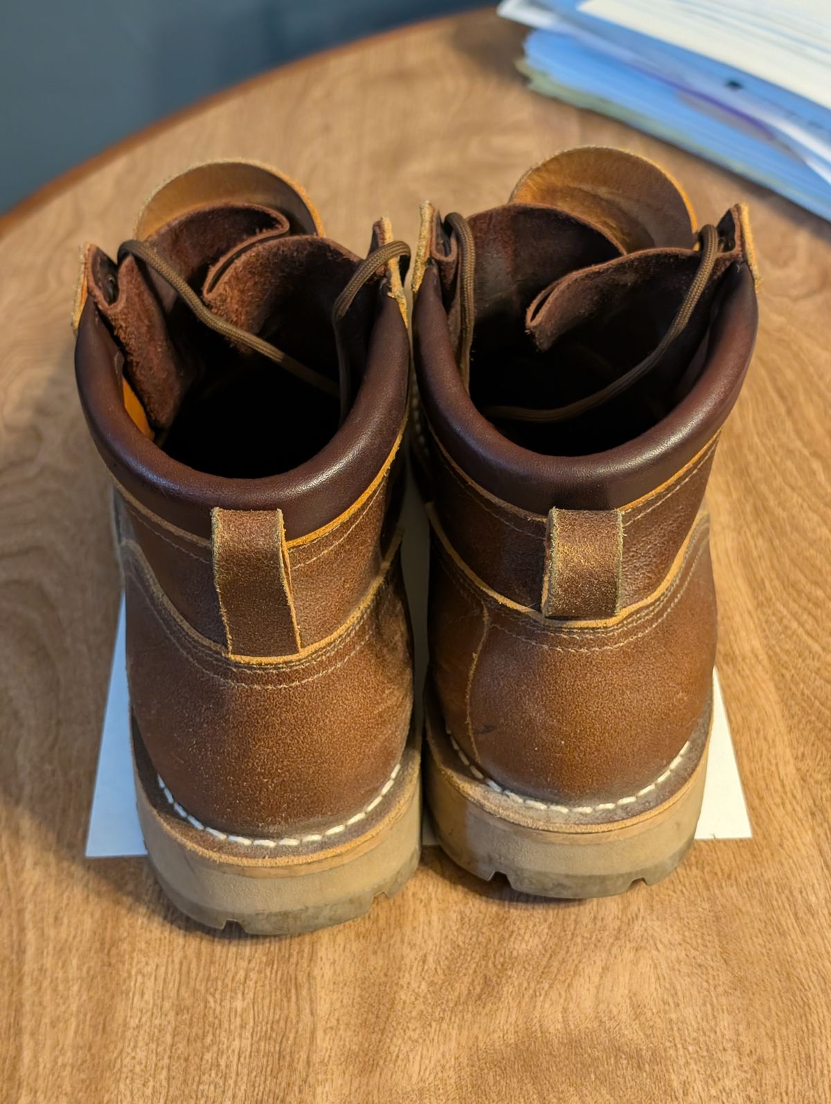 Photo by ilkhan on November 1, 2025 of the Nicks Ridgeline Hiking Boot in Nicks / Horween Spokane Honey waxout.