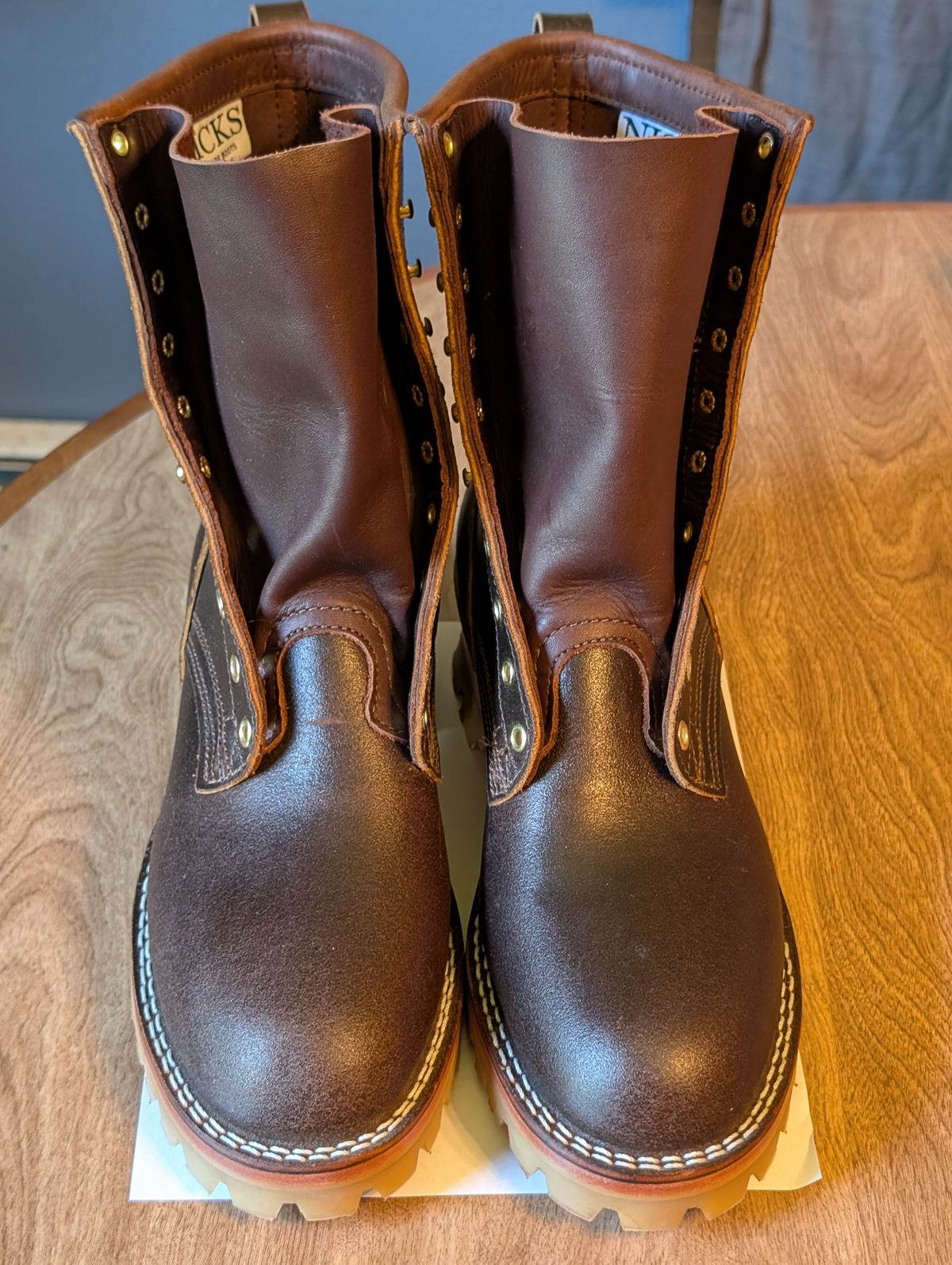 Photo by ilkhan on May 23, 2025 of the Nicks MTO in Nicks / Horween Spokane Brown wax Out.