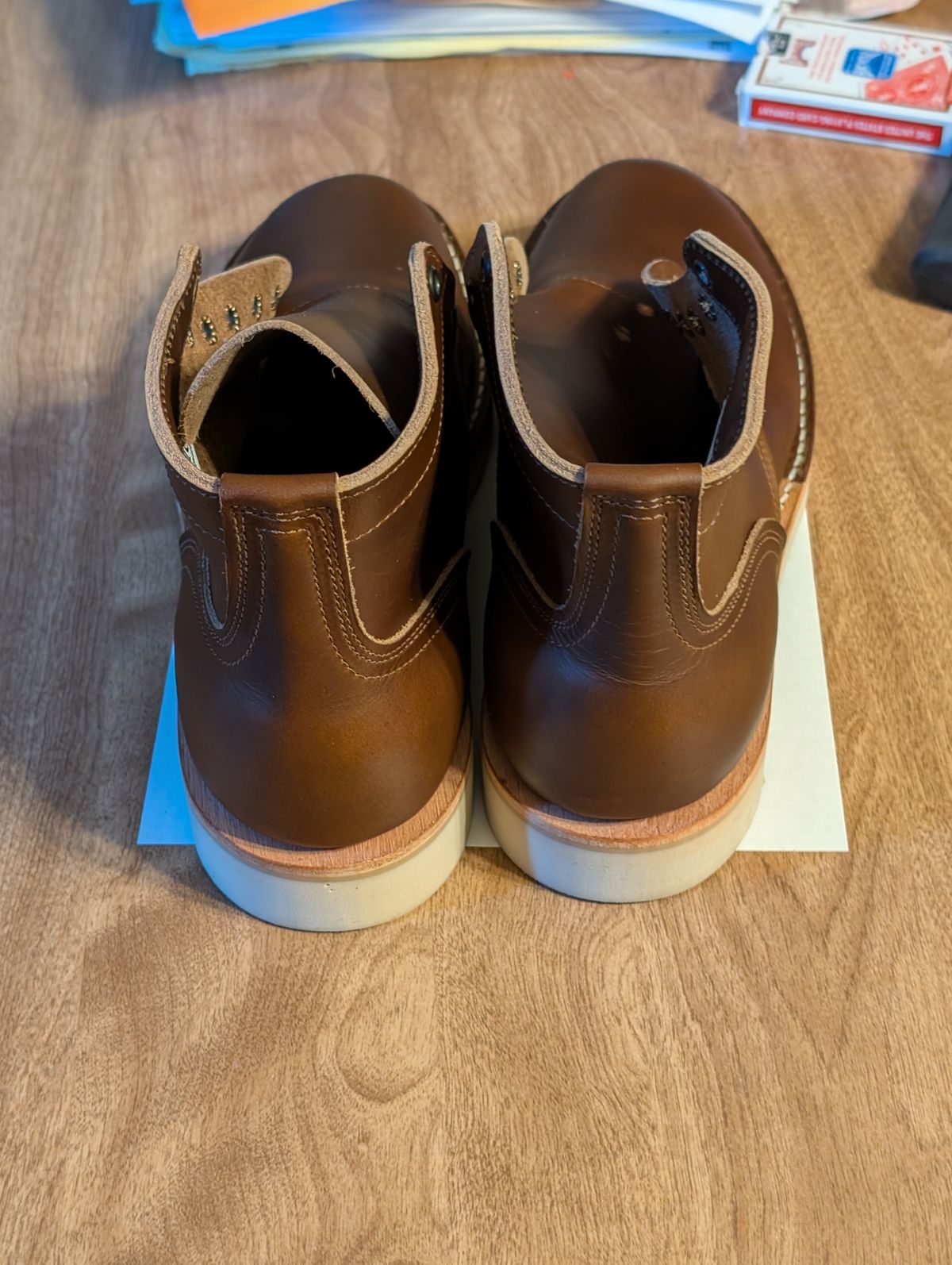 Photo by ilkhan on October 27, 2025 of the Nicks Ivan in Horween Shackleton Cognac.