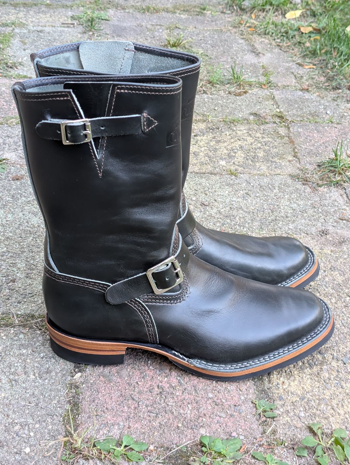Photo by patina_colada on October 1, 2025 of the Wesco Mister Lou in Maryam Petrolio Waxed Black Horsehide.