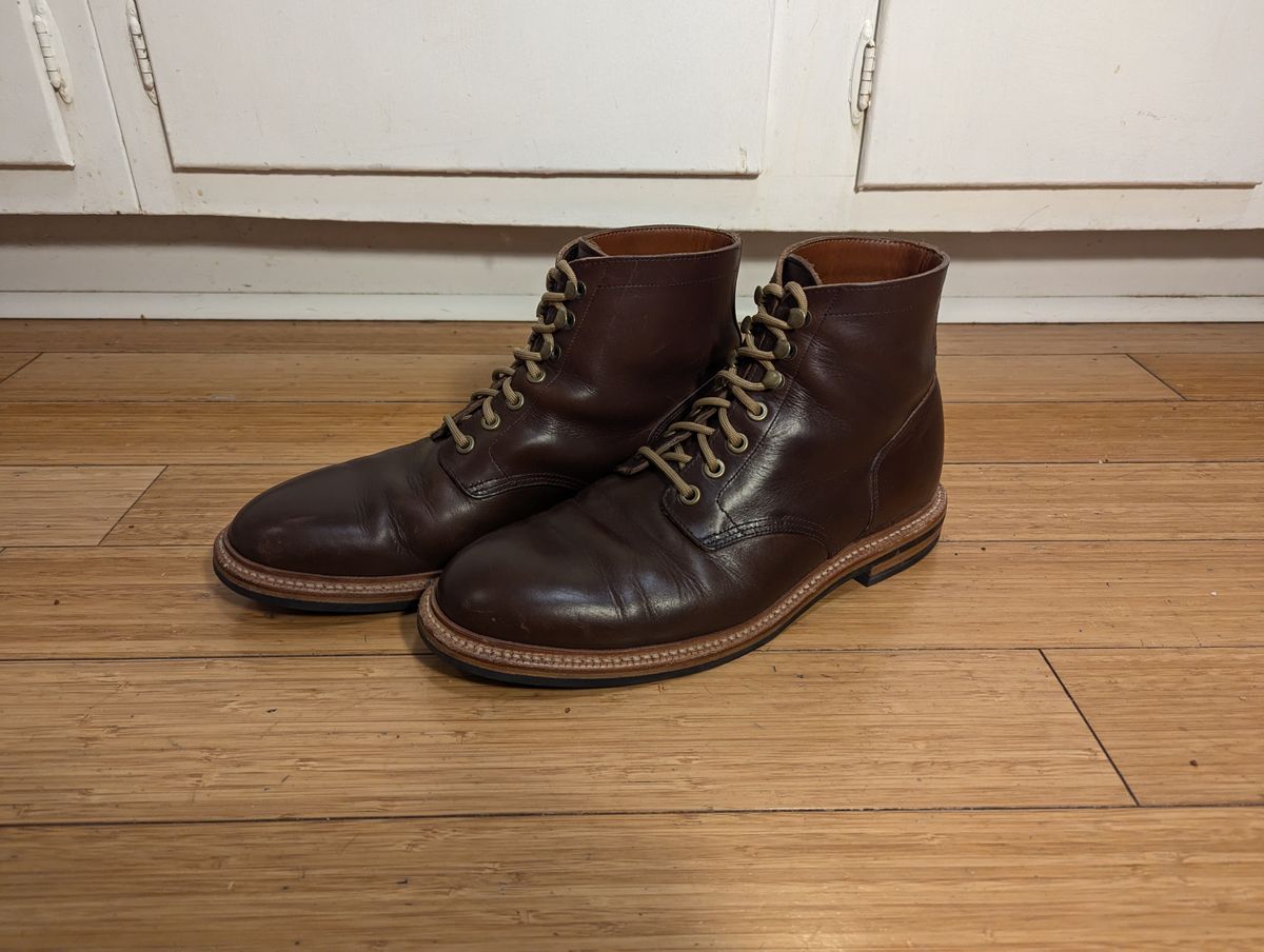 Photo by spkissane on November 5, 2024 of the Grant Stone Diesel Boot in Horween Crimson Chromexcel.