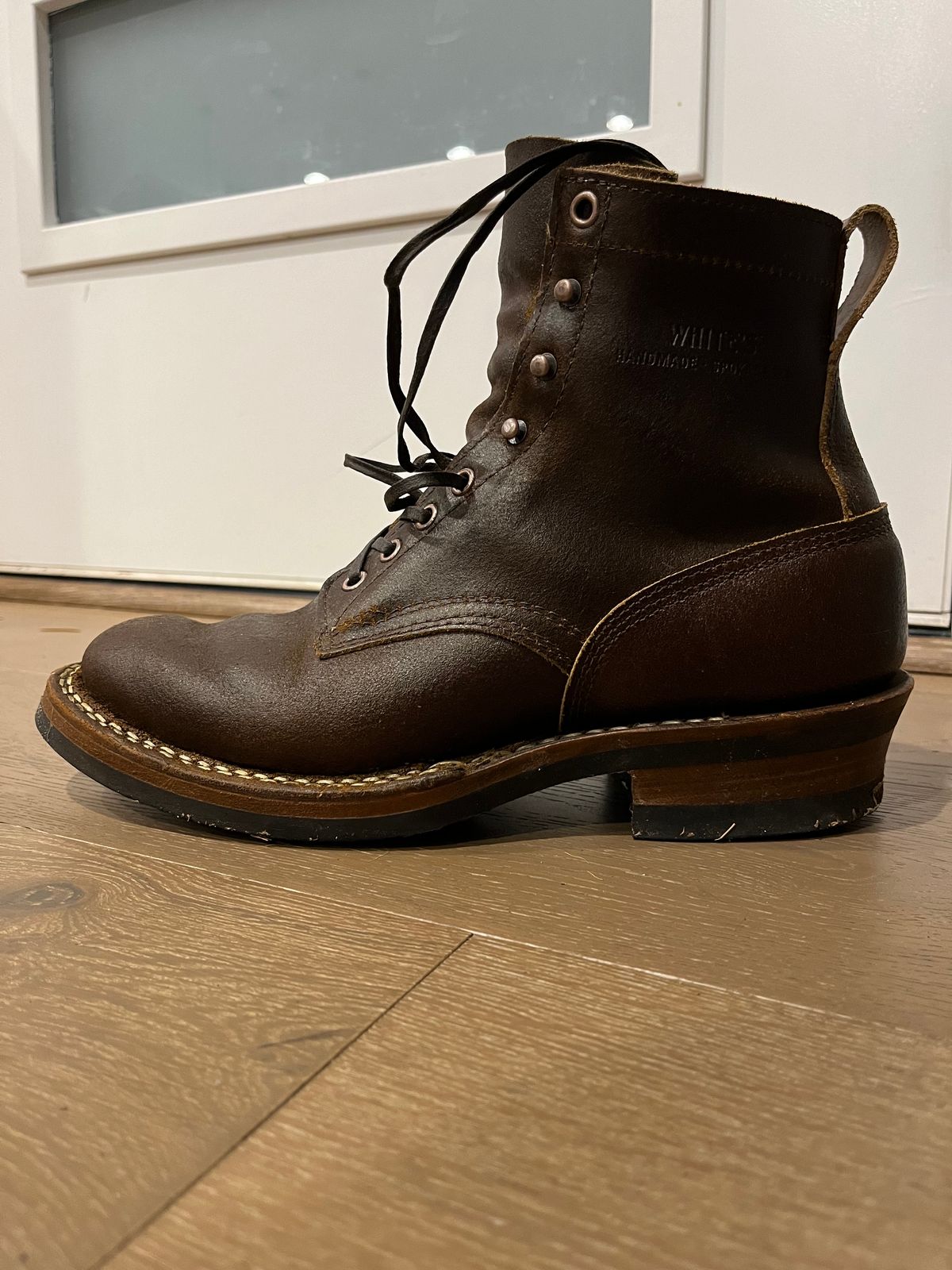 Photo by patinainprogress on November 5, 2024 of the White's 350 Cruiser in Horween Cinnamon Waxed Flesh.