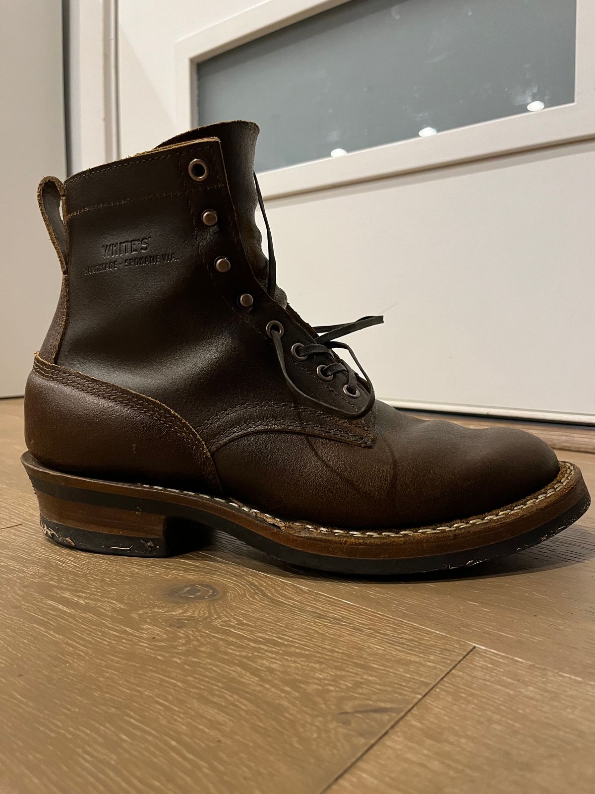 Photo by patinainprogress on November 5, 2024 of the White's 350 Cruiser in Horween Cinnamon Waxed Flesh.