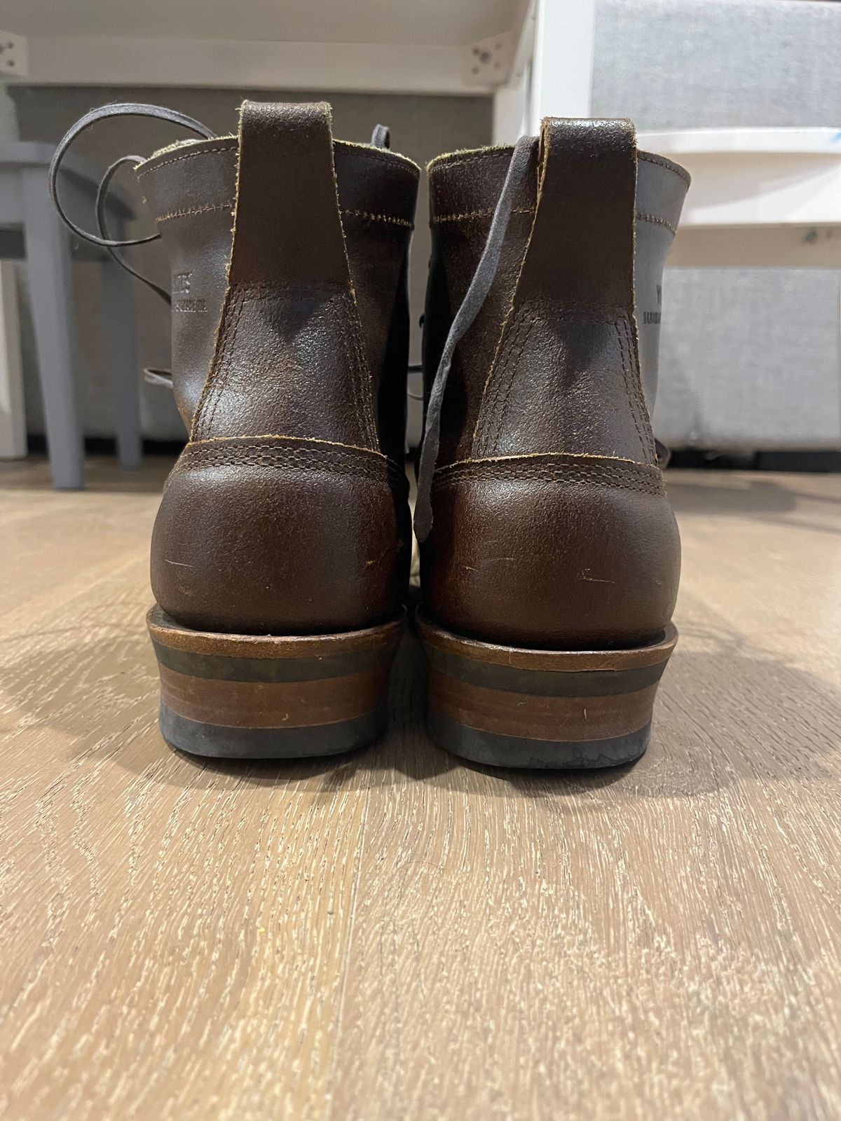 Photo by patinainprogress on December 6, 2024 of the White's 350 Cruiser in Horween Cinnamon Waxed Flesh.