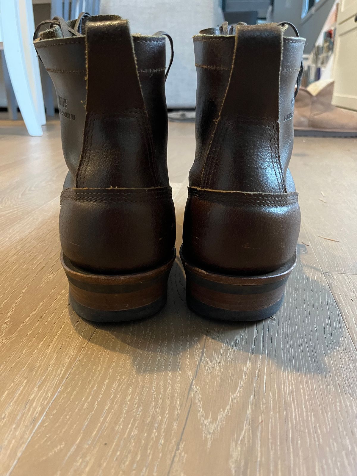 Photo by patinainprogress on January 5, 2025 of the White's 350 Cruiser in Horween Cinnamon Waxed Flesh.