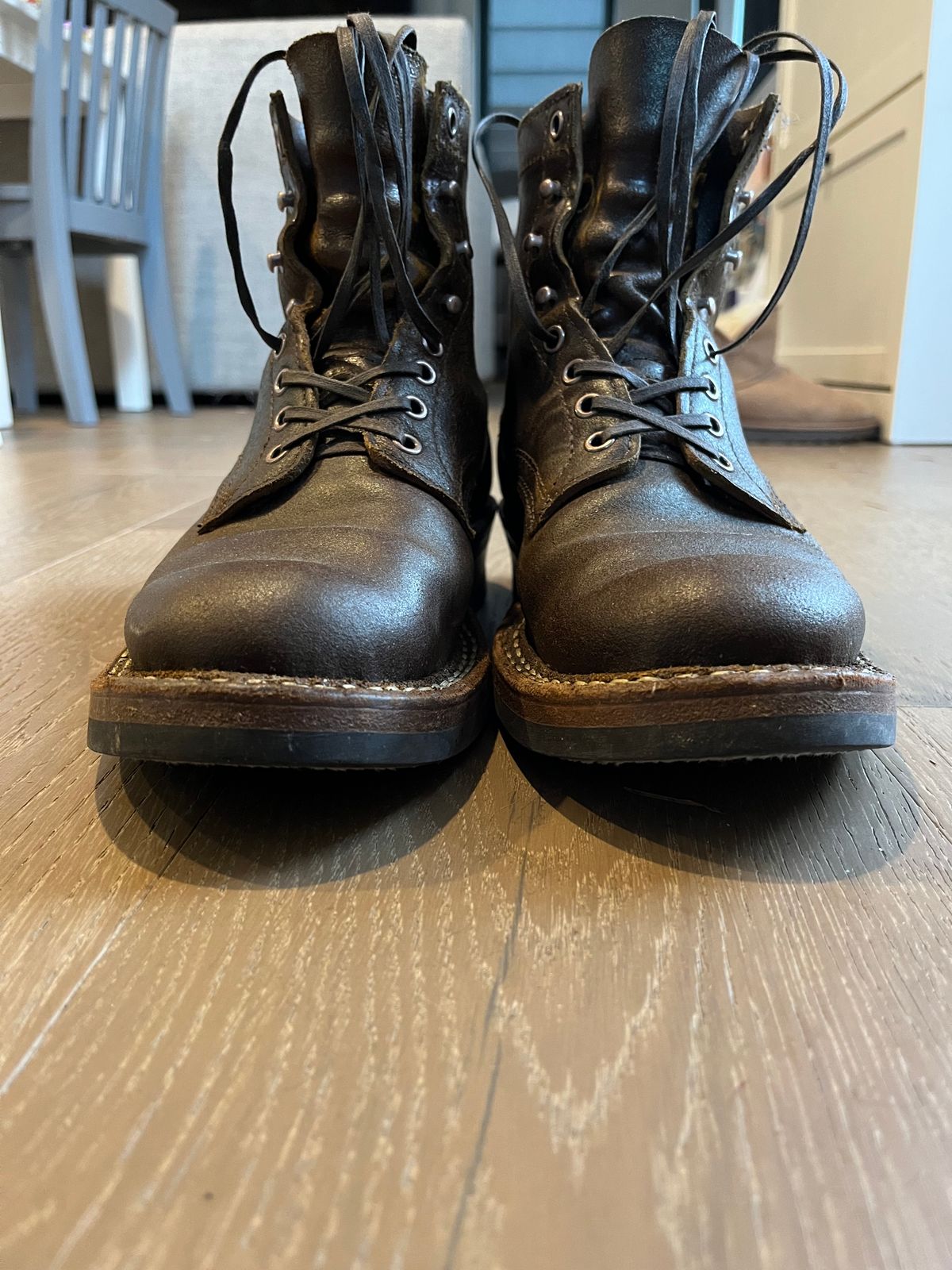 Photo by patinainprogress on January 5, 2025 of the White's 350 Cruiser in Horween Cinnamon Waxed Flesh.