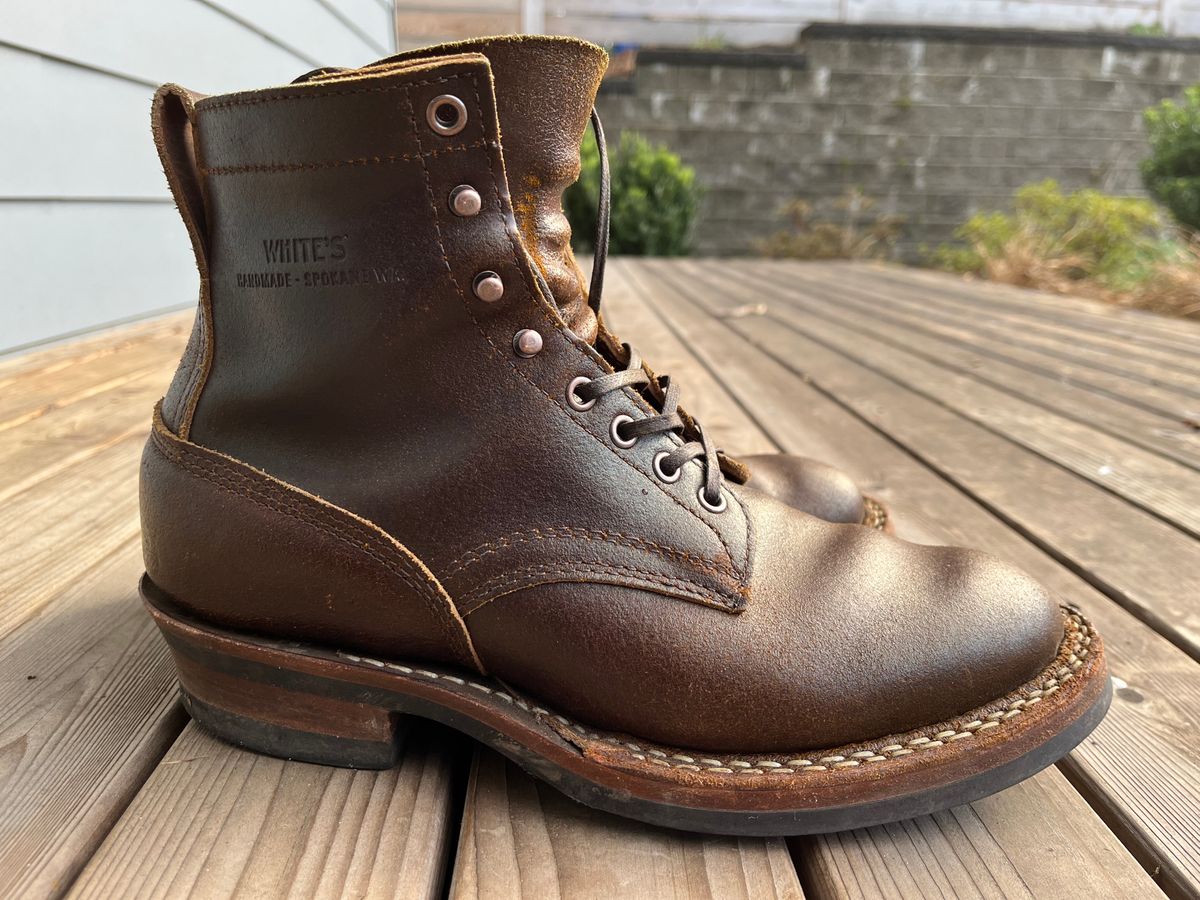 Photo by patinainprogress on February 1, 2025 of the White's 350 Cruiser in Horween Cinnamon Waxed Flesh.