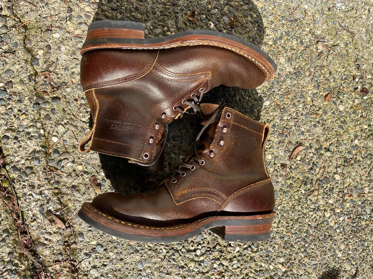 Photo by patinainprogress on March 5, 2025 of the White's 350 Cruiser in Horween Cinnamon Waxed Flesh.