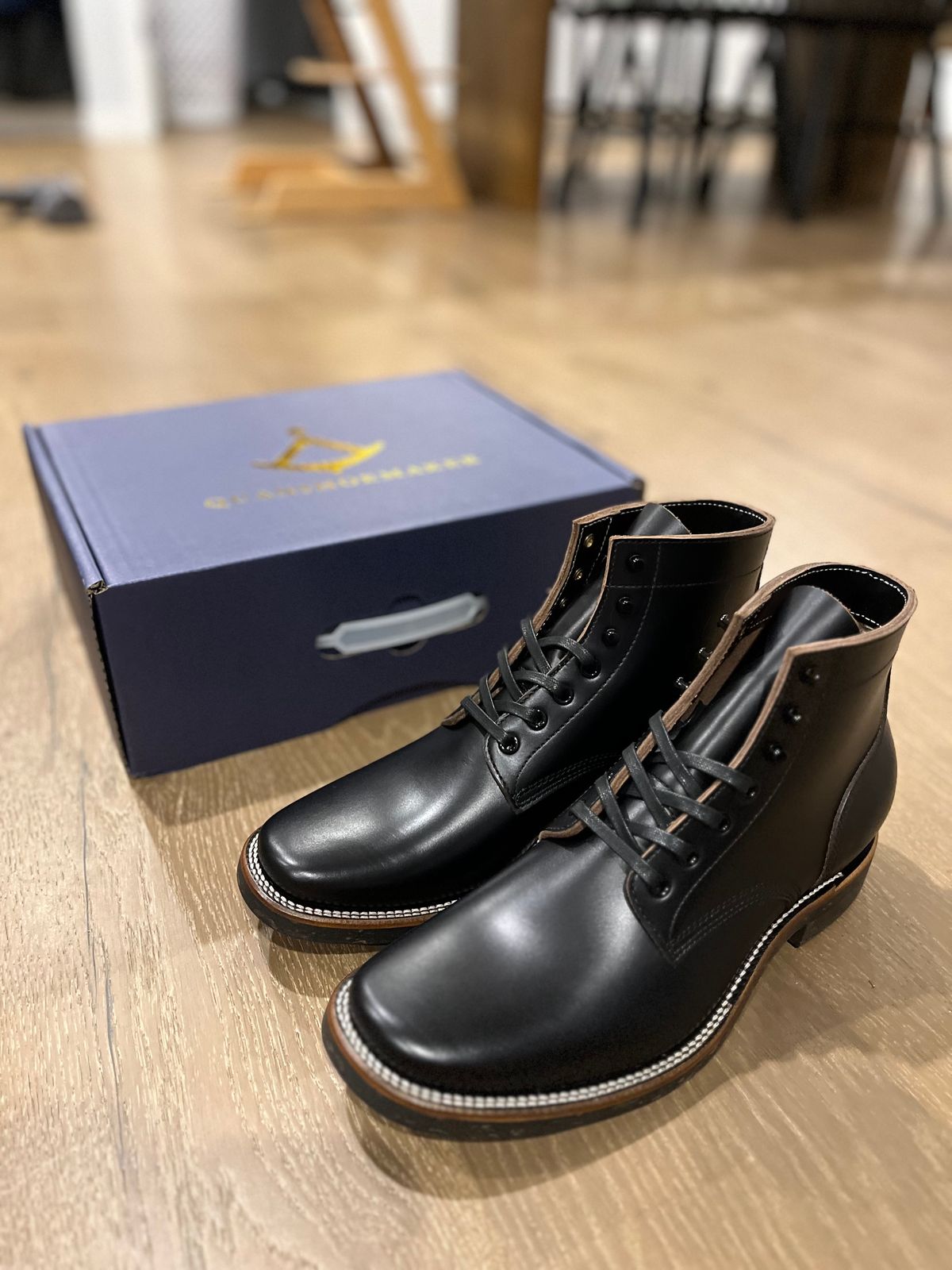 Photo by patinainprogress on April 23, 2025 of the Quan Shoemaker Escape Boot in Black Teacore Bullhide.