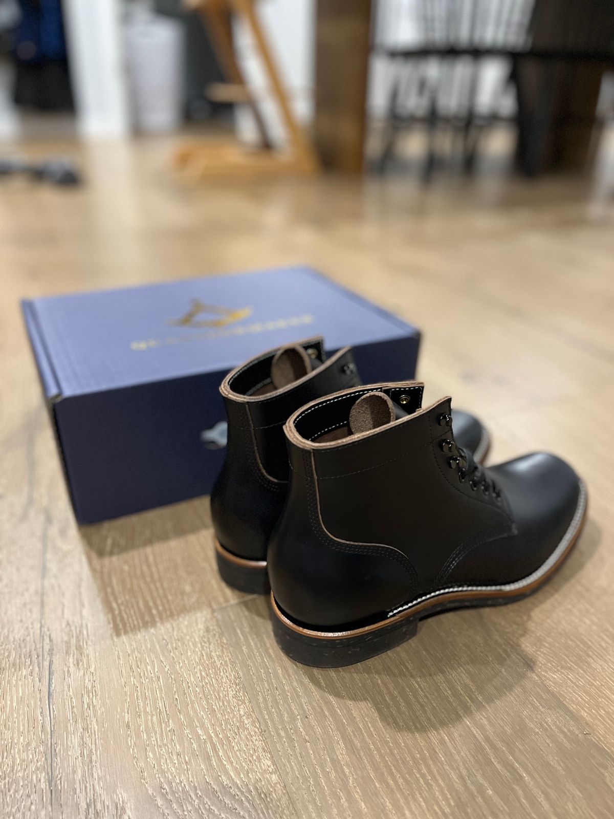 Photo by patinainprogress on April 23, 2025 of the Quan Shoemaker Escape Boot in Black Teacore Bullhide.