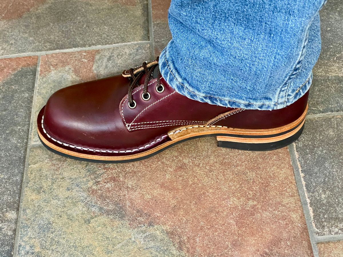 Photo by i_like_pizza_a_lot on November 28, 2025 of the JK Boots Archer in Seidel Oxblood Double Shot.