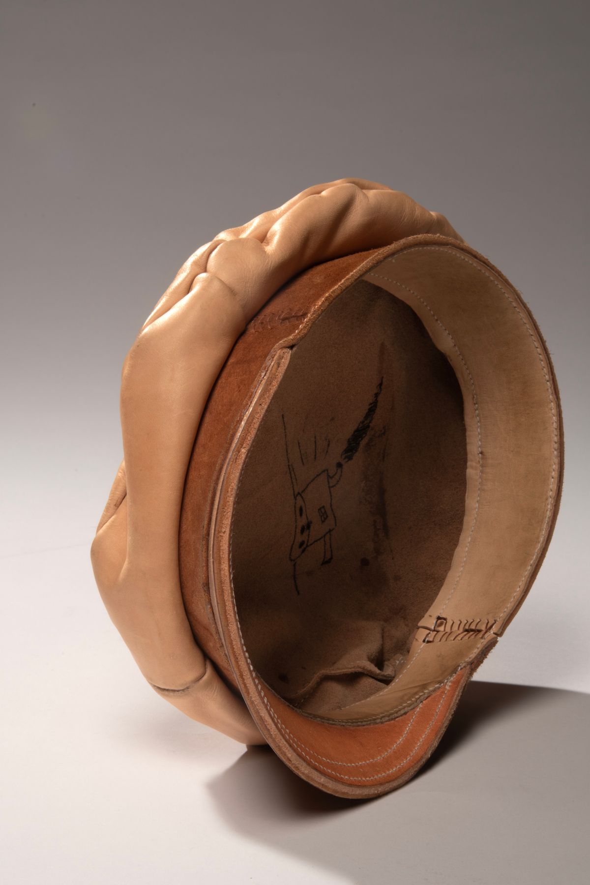 Photo by milokolb on November 1, 2025 of the Milo Kolb Hat in Guidi Culatta Horsebutt & Natural Veg Tan Calf.