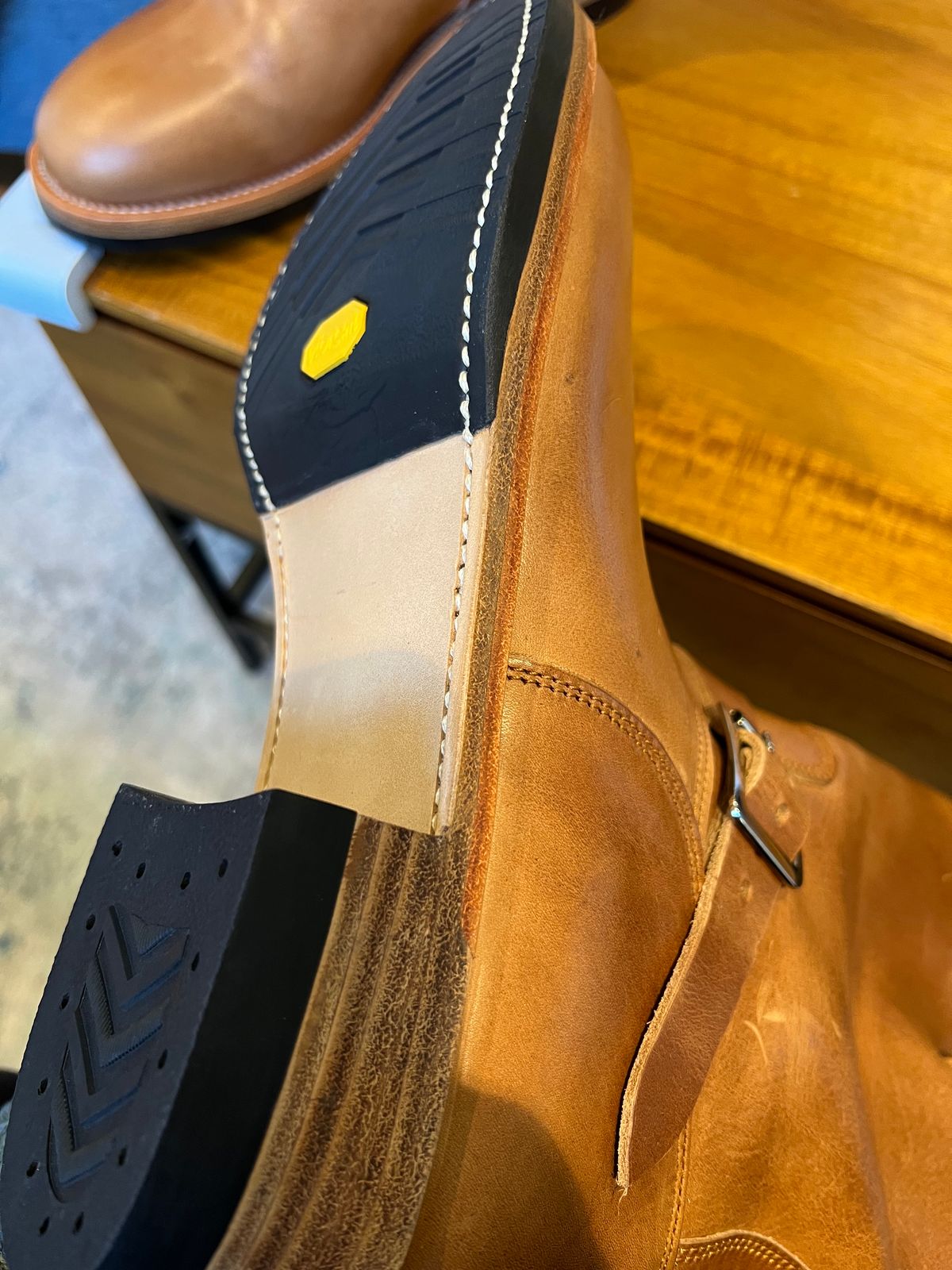 Photo by wjd on October 21, 2024 of the Crush On Retro 501 Engineer Boot in Horween Natural Dublin.