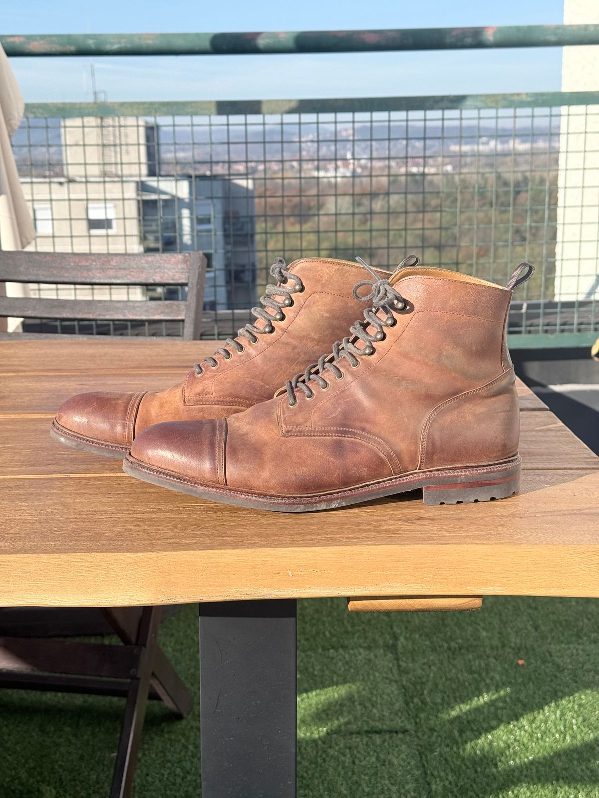 Photo by switchtrue on November 5, 2025 of the Meermin Jumper Boot in Tobacco Waxy Shell Cordovan.