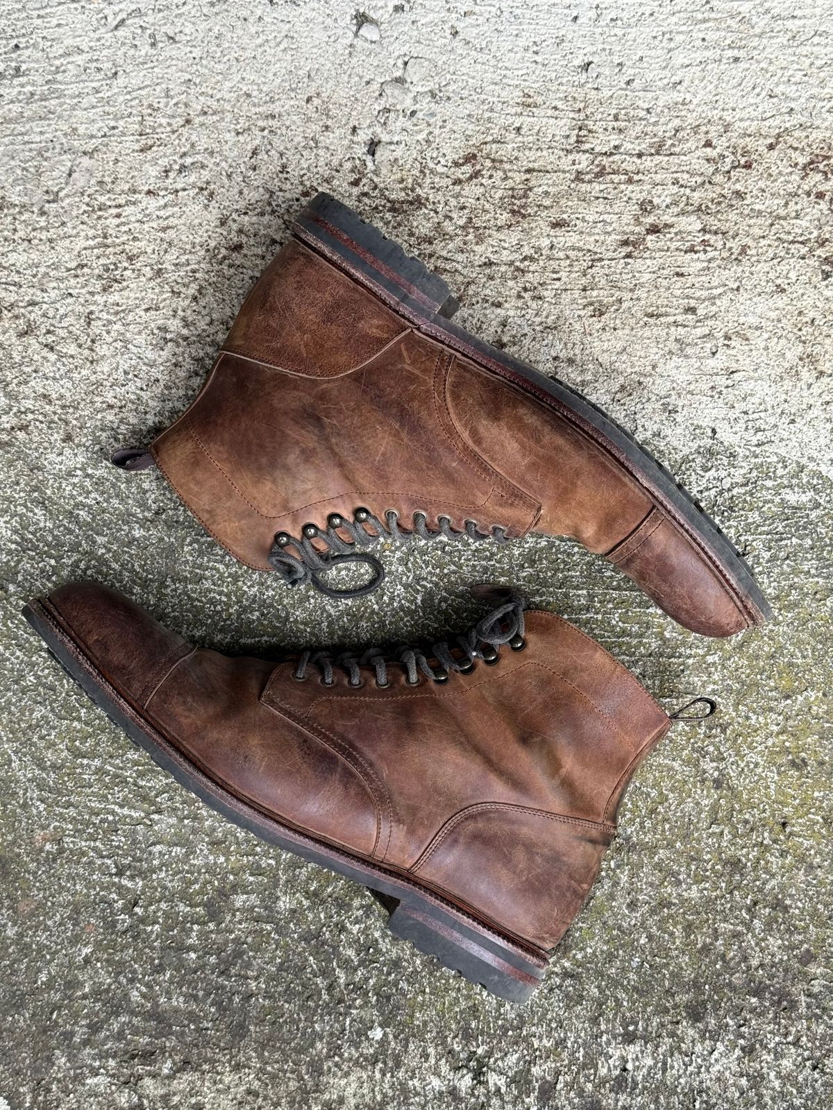 Photo by switchtrue on January 1, 2026 of the Meermin Jumper Boot in Tobacco Waxy Shell Cordovan.