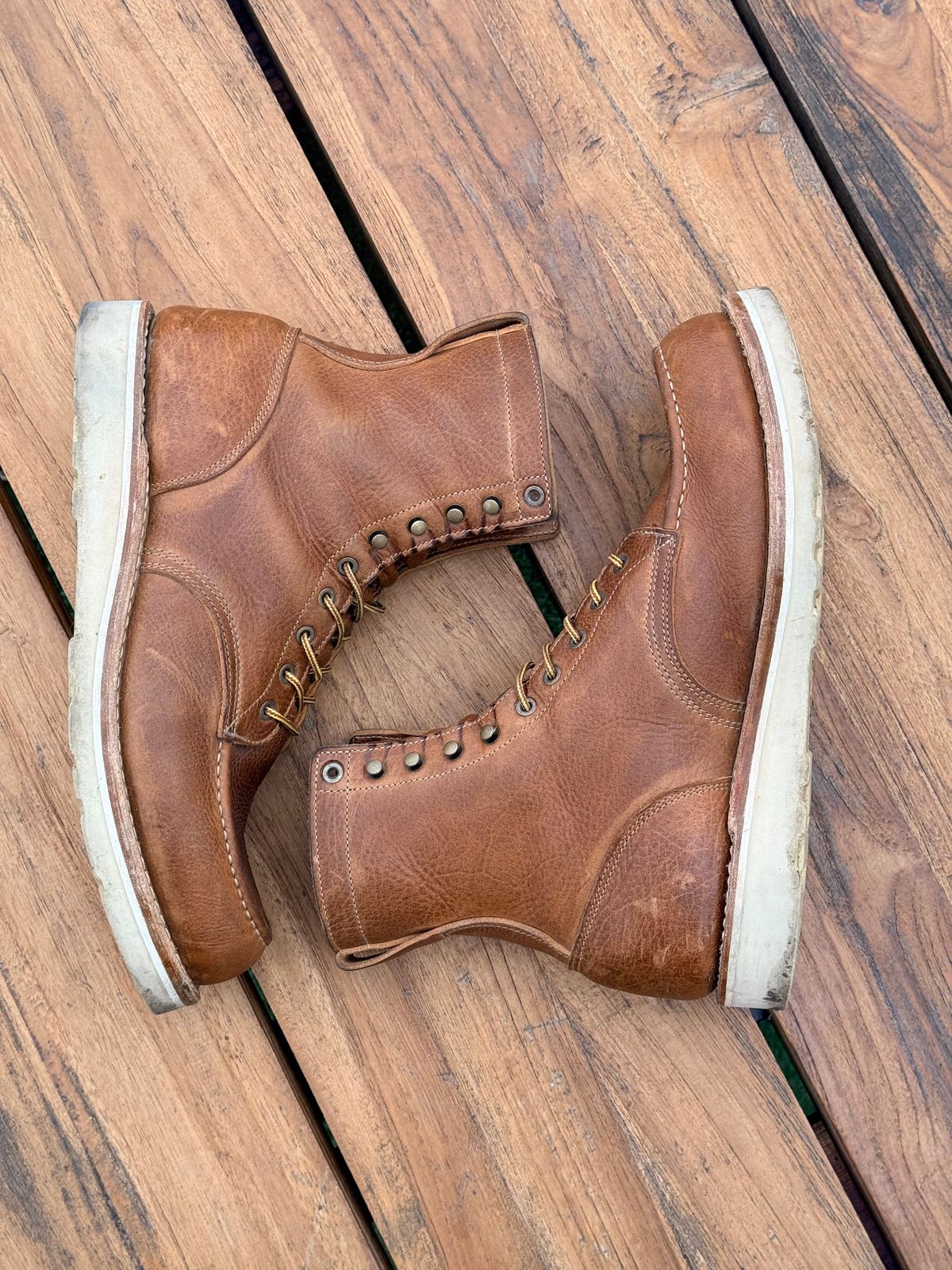 Photo by switchtrue on December 5, 2025 of the Truman Upland Boot in British Tan Grizzly.