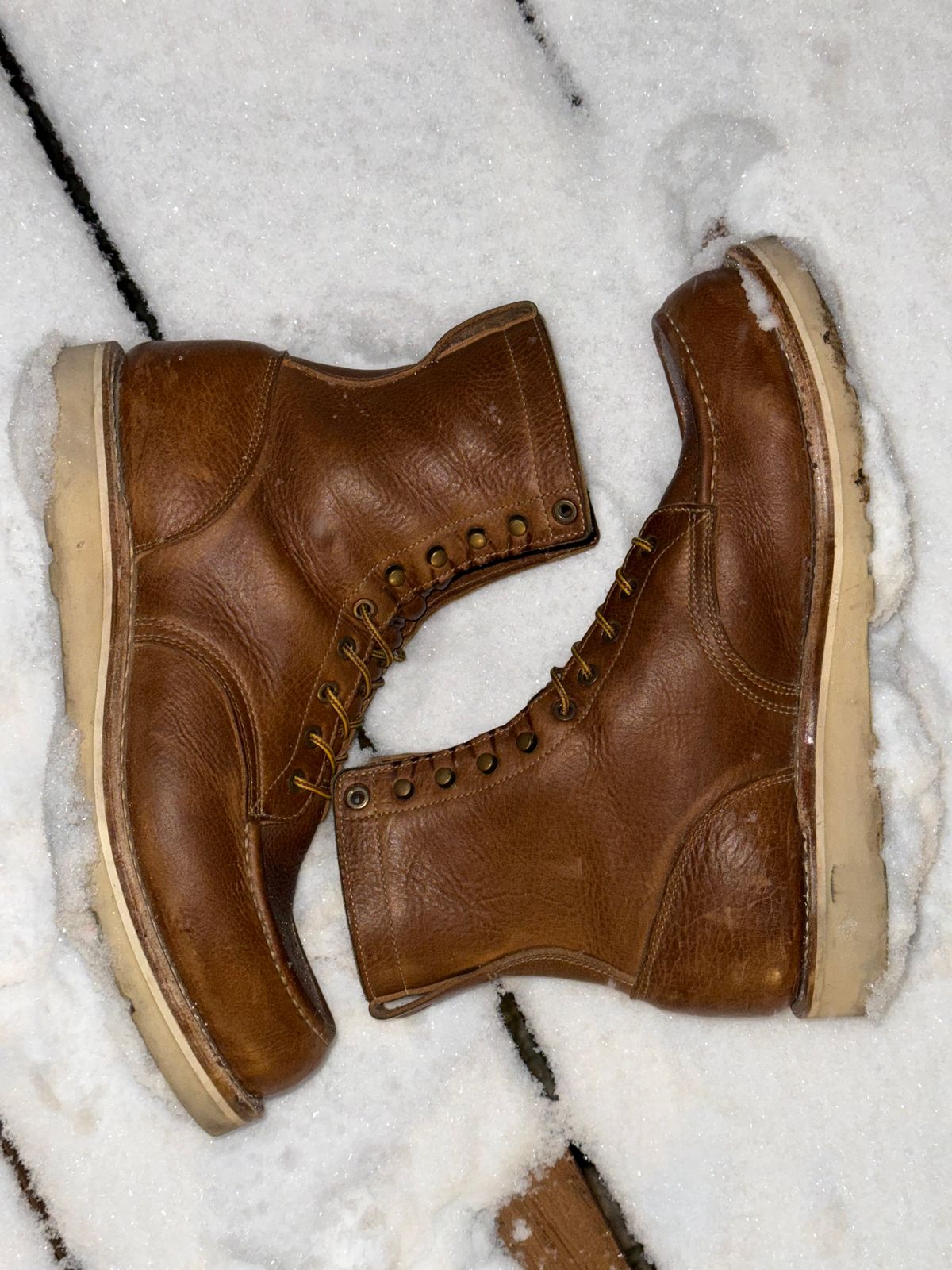 Photo by switchtrue on January 5, 2026 of the Truman Upland Boot in British Tan Grizzly.