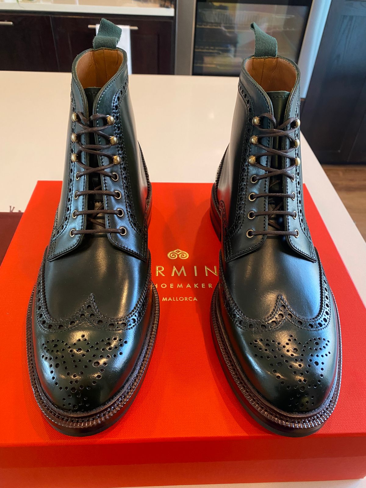 Photo by chris.8888 on March 12, 2025 of the Carmina Full-Brogue Jumper Boots 80277 in Horween Green Shell Cordovan.