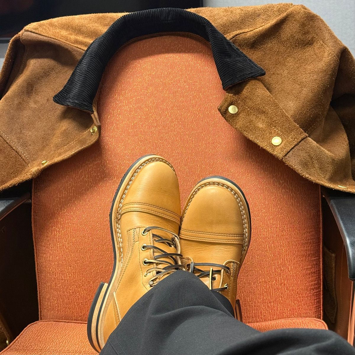 Photo by chris.8888 on September 2, 2025 of the Nicks x Parkhurst V3 in Horween Light Natural Dublin.