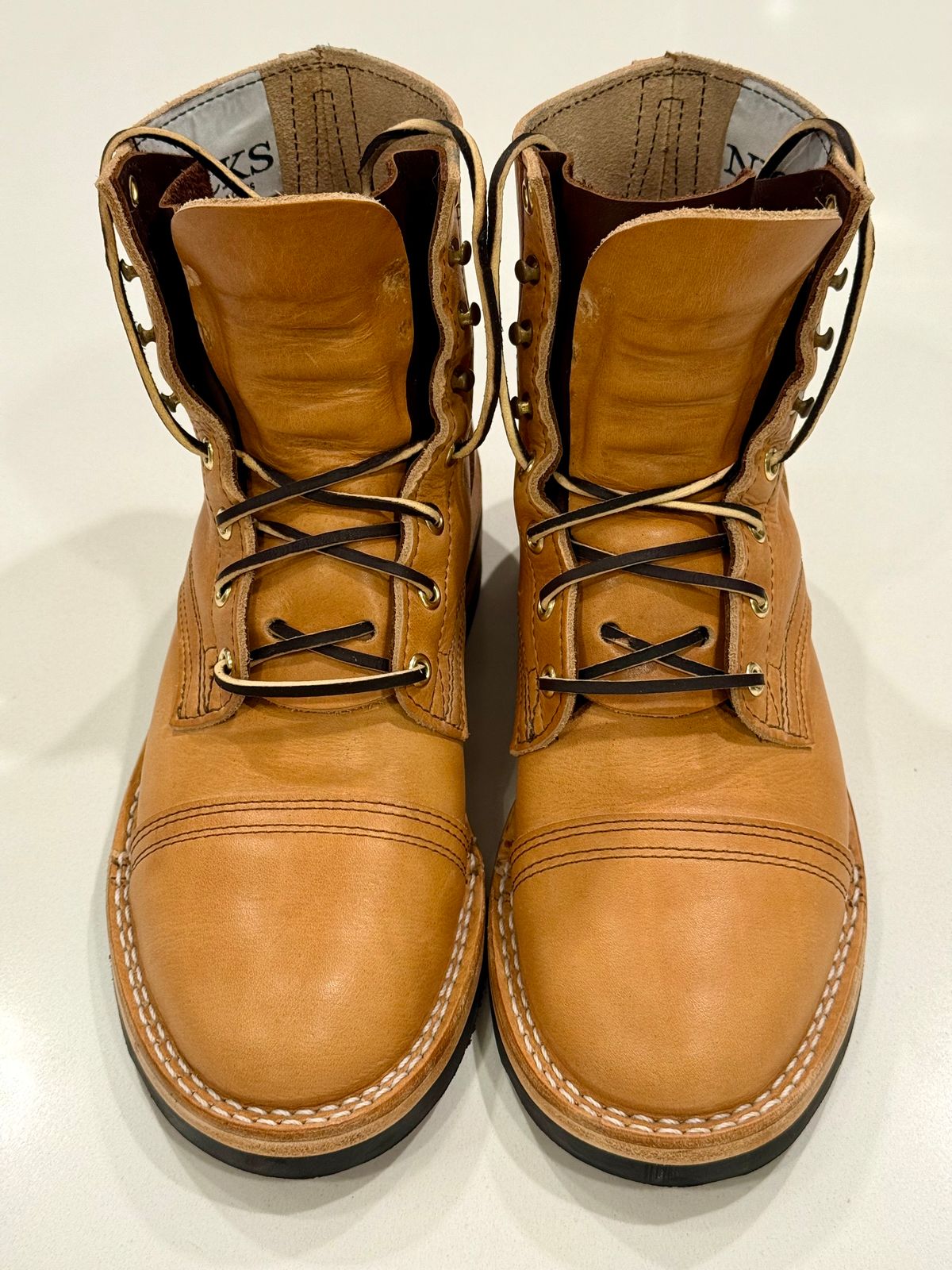 Photo by chris.8888 on September 20, 2025 of the Nicks x Parkhurst V3 in Horween Light Natural Dublin.
