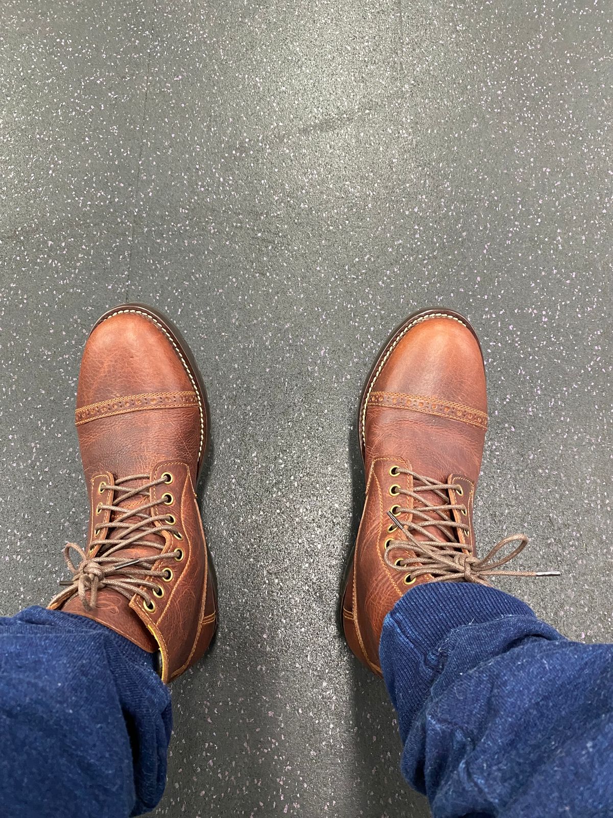 Photo by chris.8888 on May 15, 2025 of the Caswell Boot Company 1912 Russet Marching Shoe Reproduction in Gallun Red Waxy Bridger Elk.
