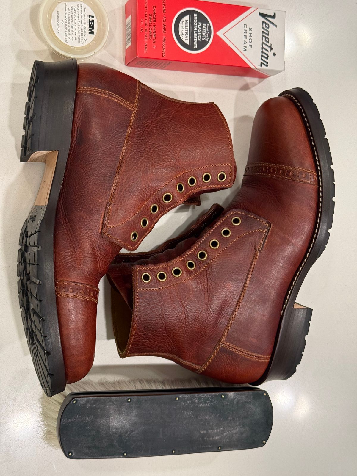 Photo by chris.8888 on September 14, 2025 of the Caswell Boot Company 1912 Russet Marching Shoe Reproduction in Gallun Red Waxy Bridger Elk.