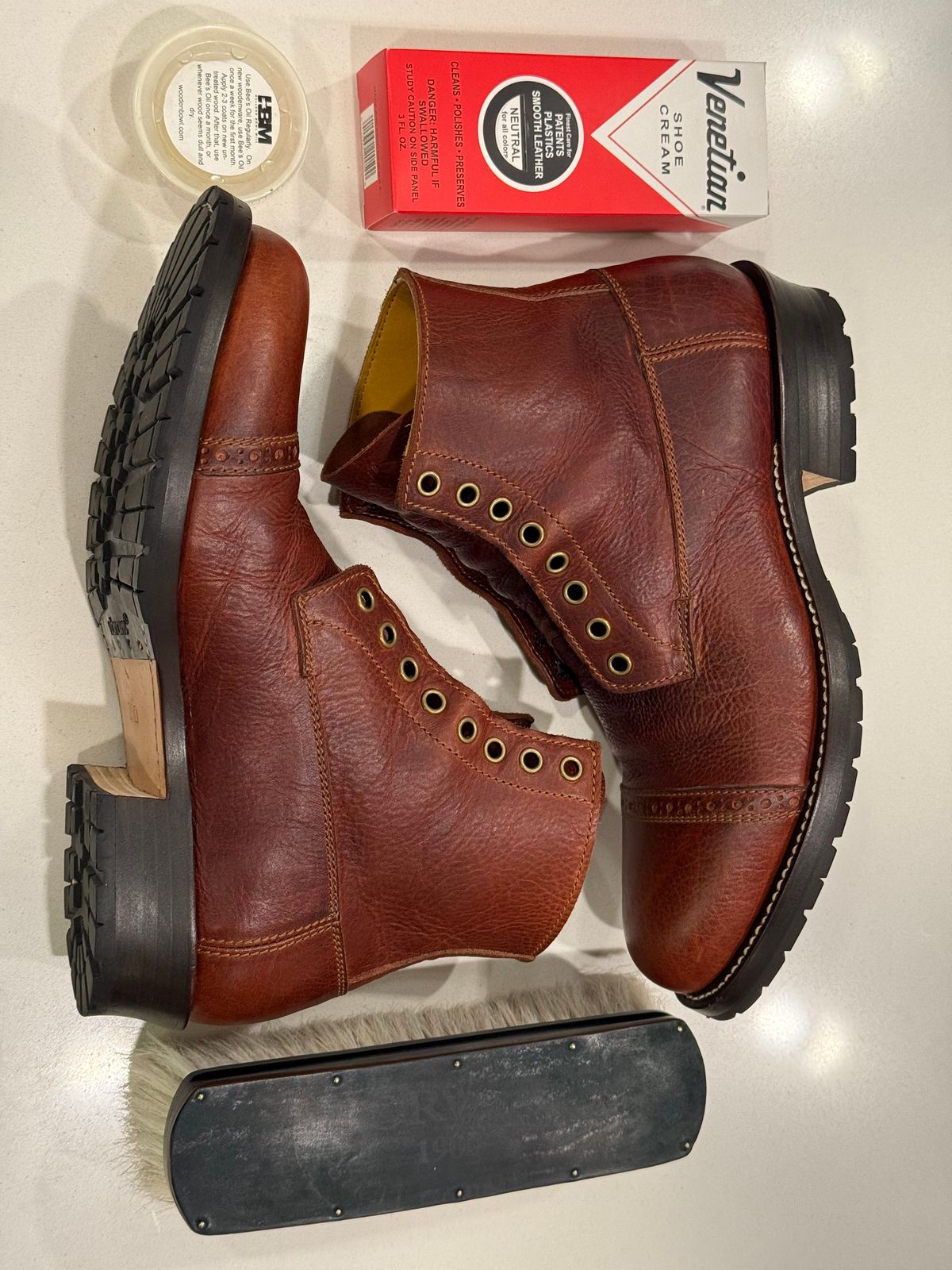 Photo by chris.8888 on September 14, 2025 of the Caswell Boot Company 1912 Russet Marching Shoe Reproduction in Gallun Red Waxy Bridger Elk.